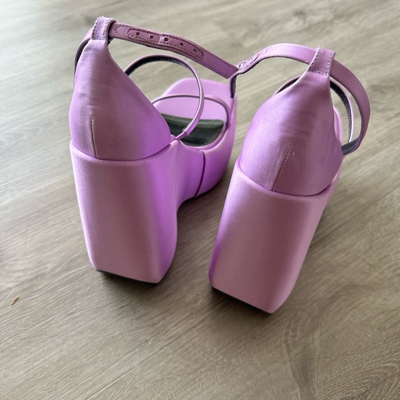 Versace platform sandals - Picture 2 of 4